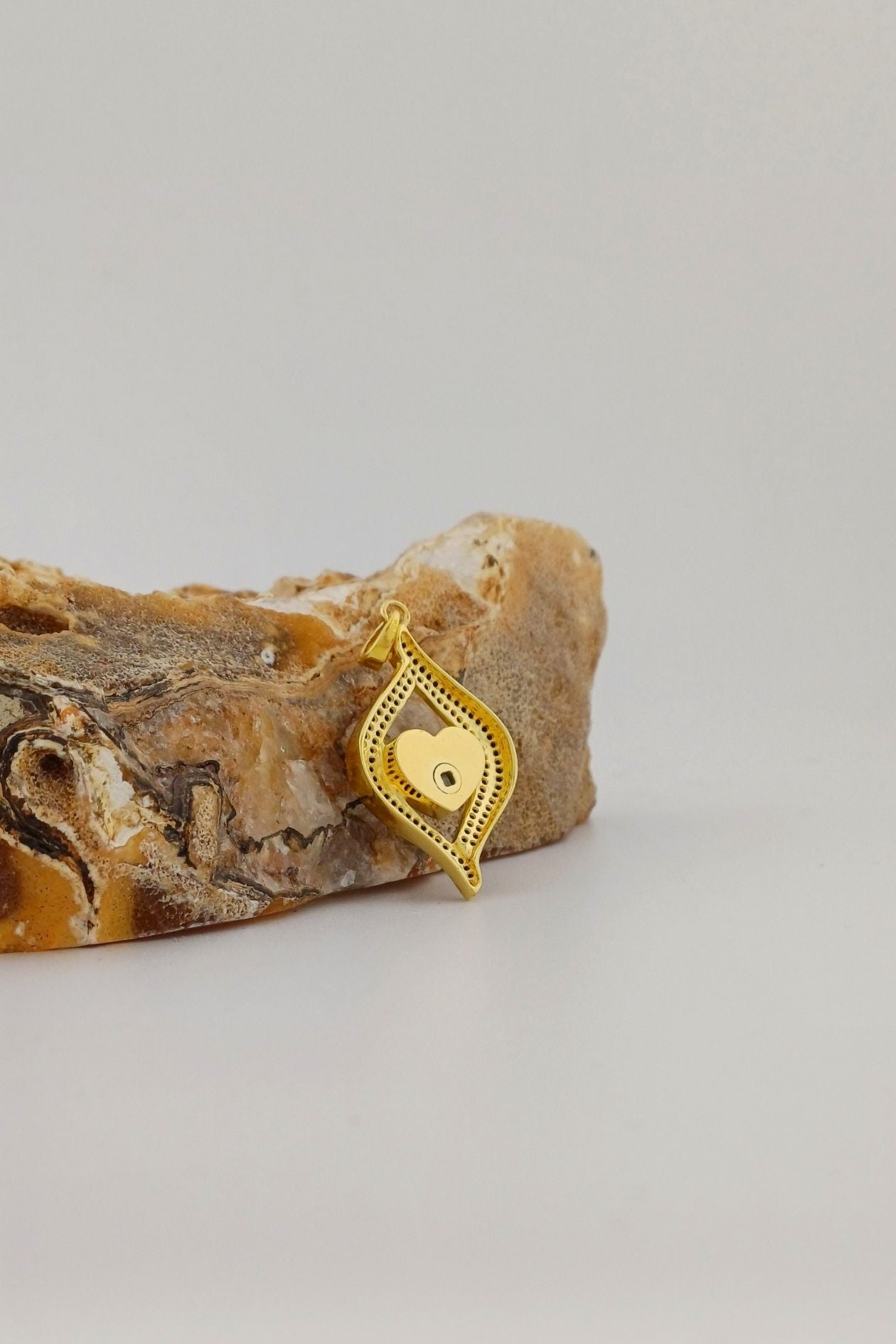 ashanger gold plated endless love
