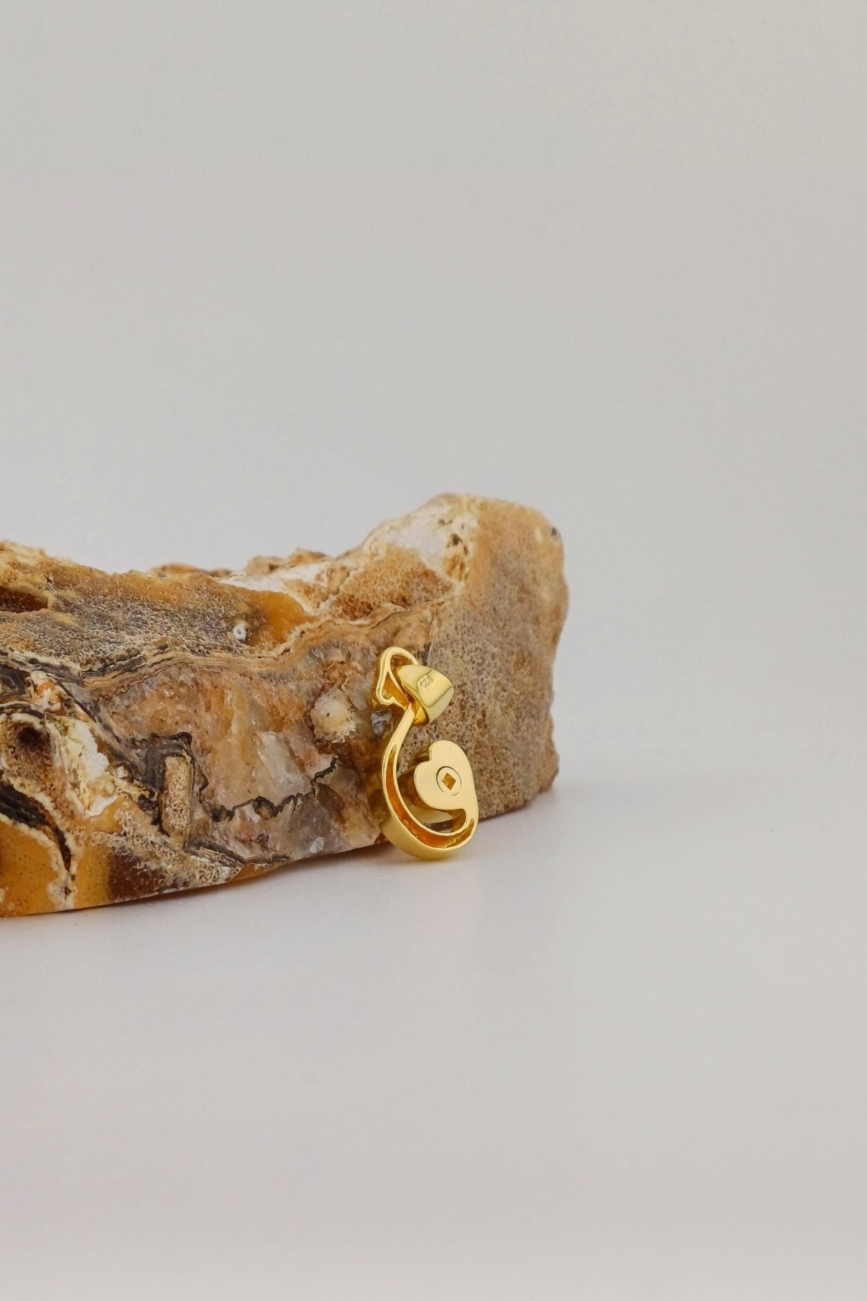 ashanger gold plated infinite love