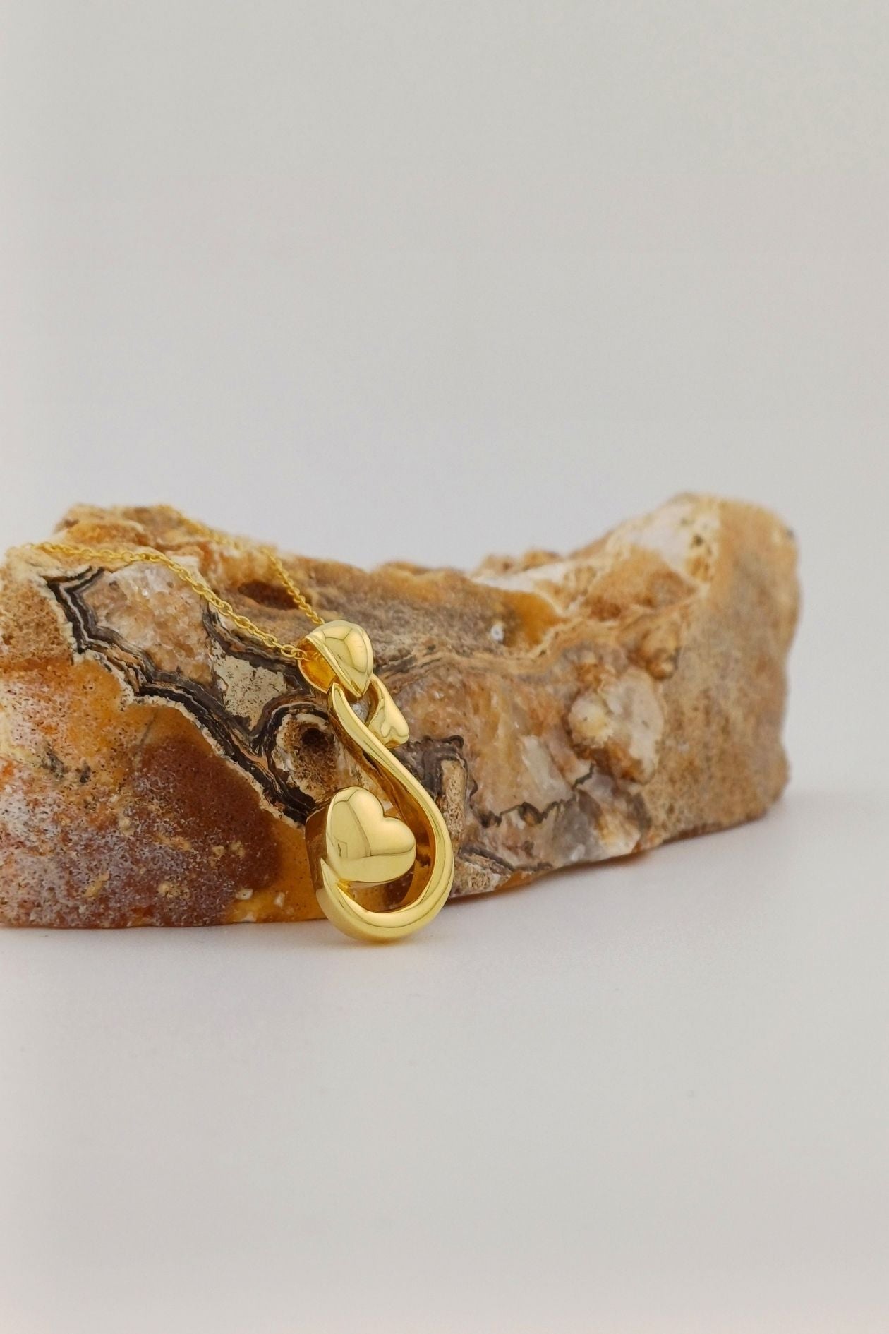 ashanger gold plated infinite love