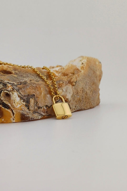 ashanger slotje goudkleurig