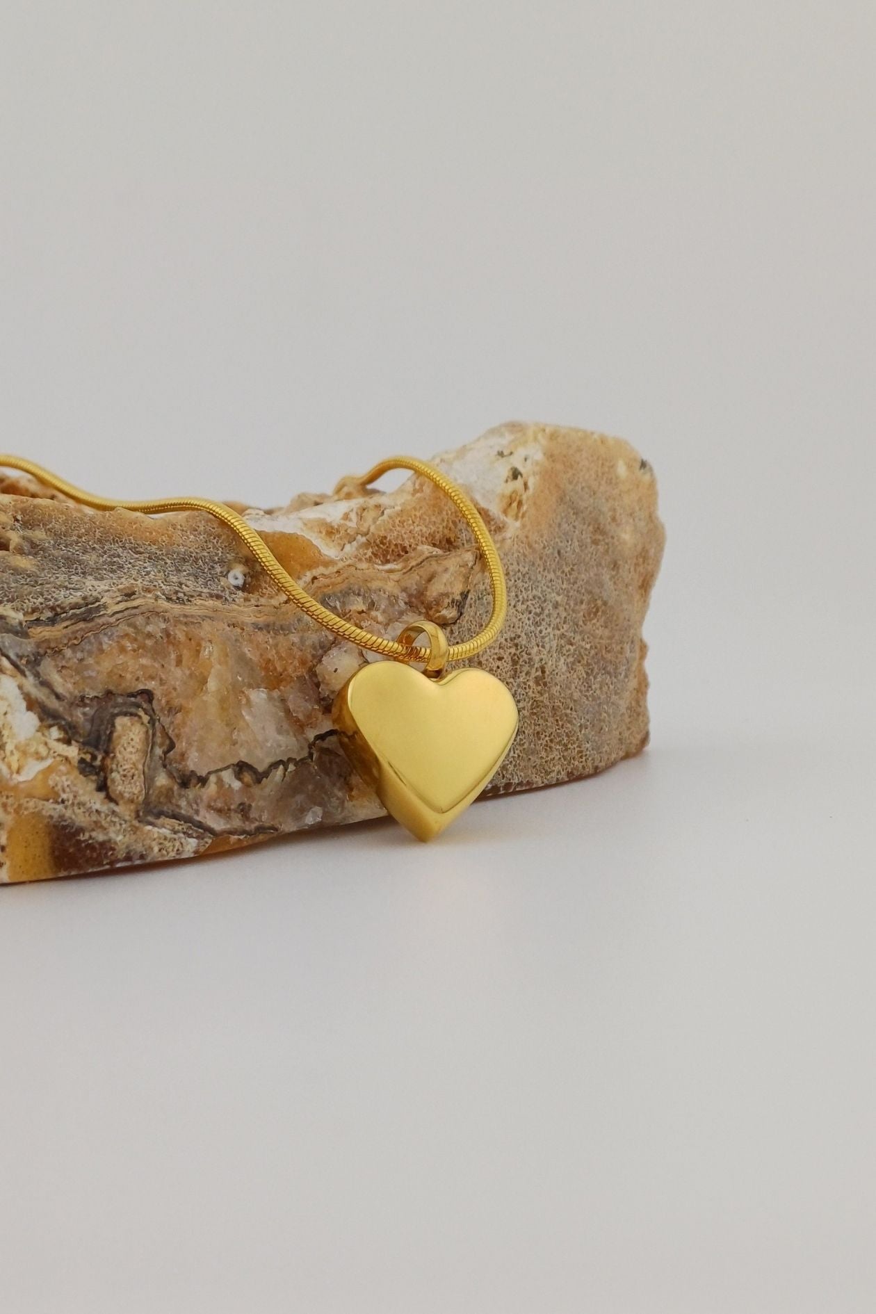 goudkleurige hart ashanger