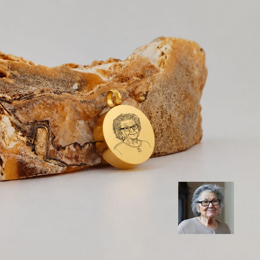 lijntekening ashanger rond goudkleurig oma
