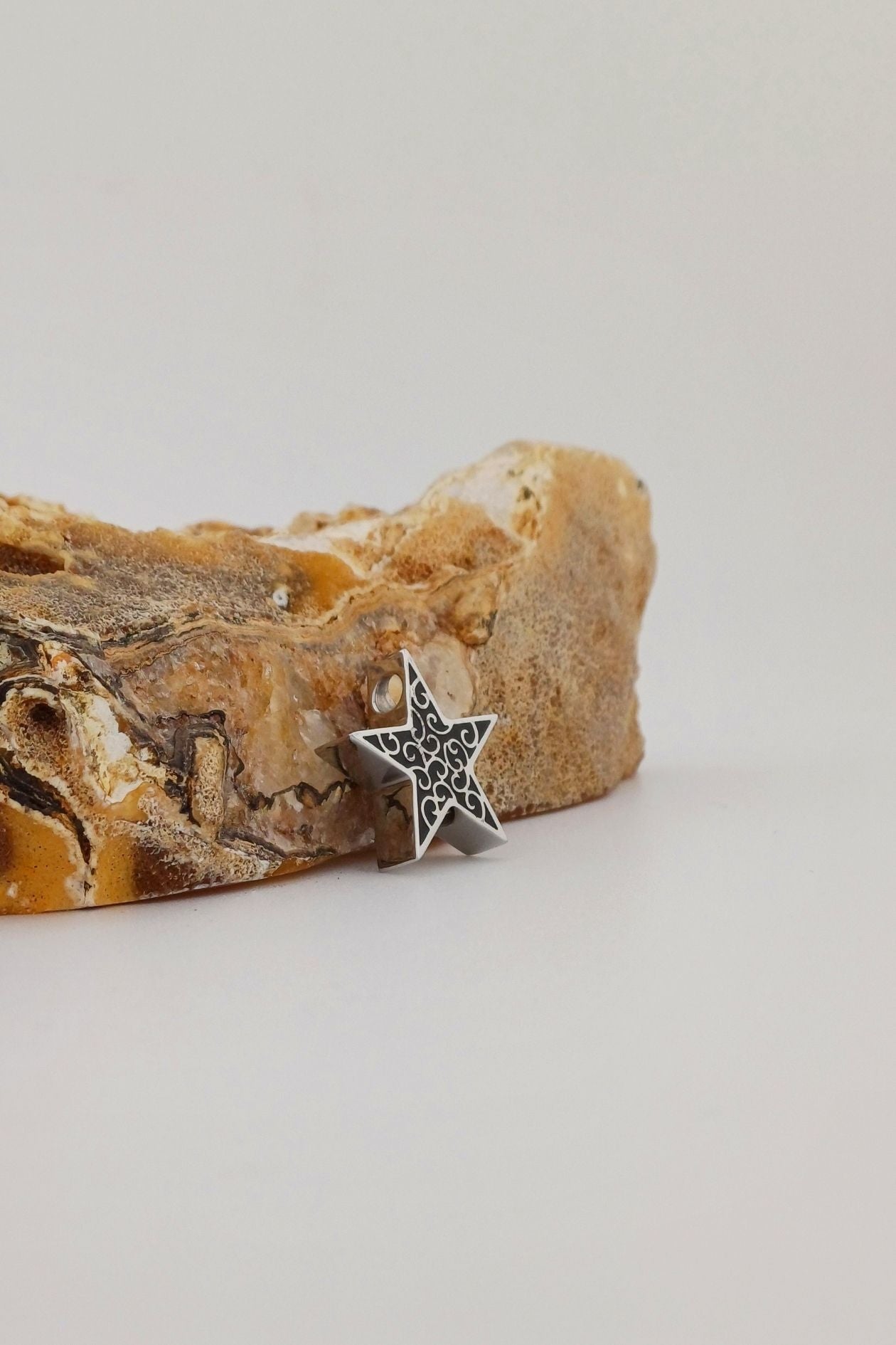 ornated star ashanger rvs