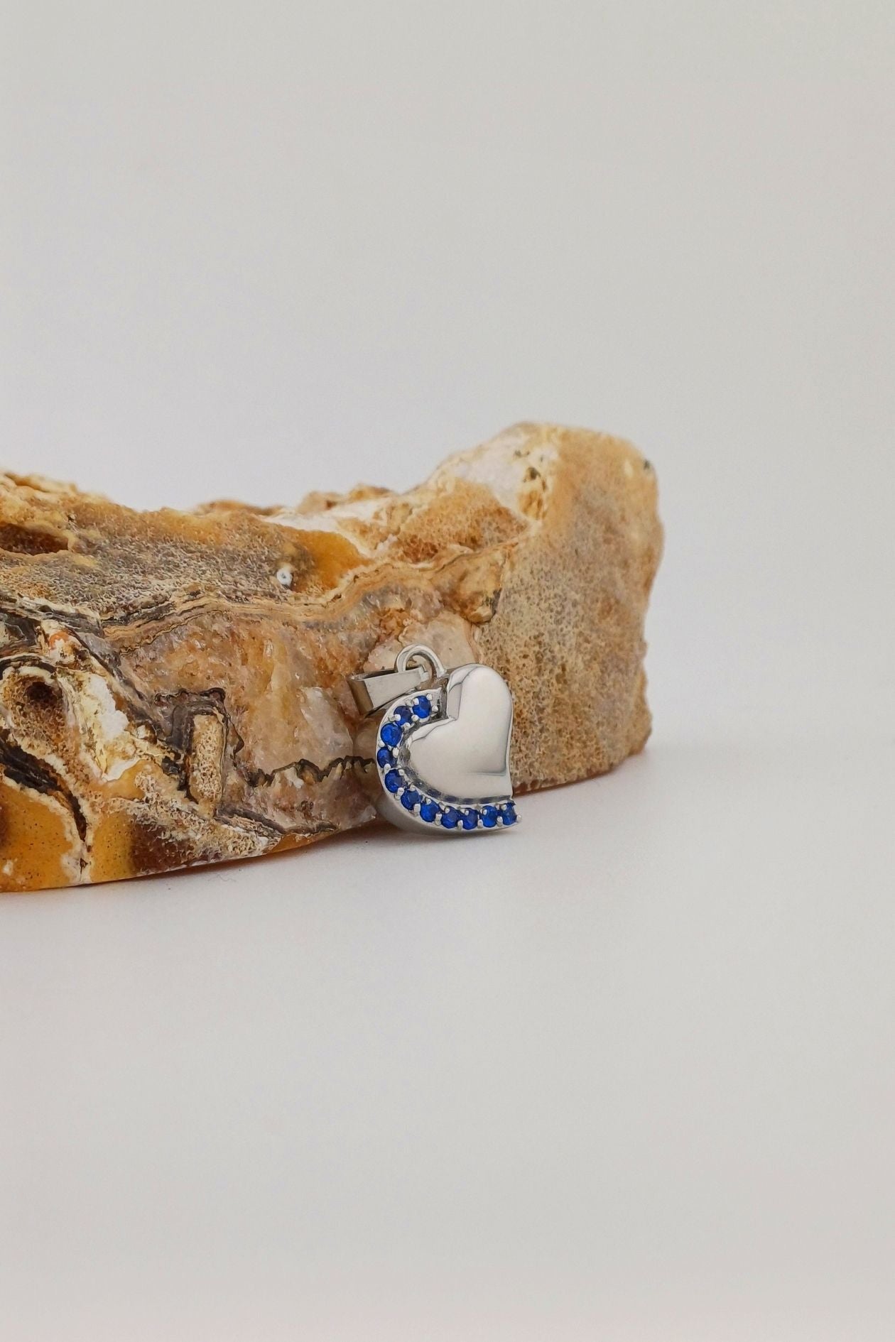 stralend hart ashanger blauw rvs
