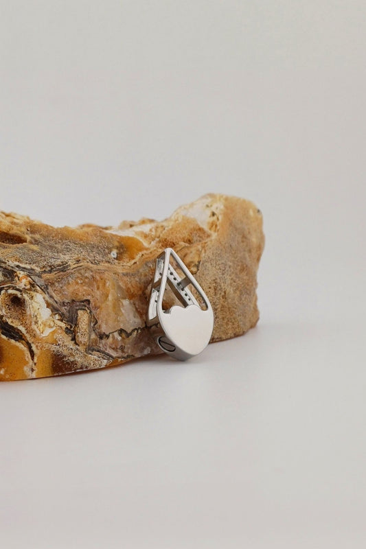 tear of love ashanger rvs