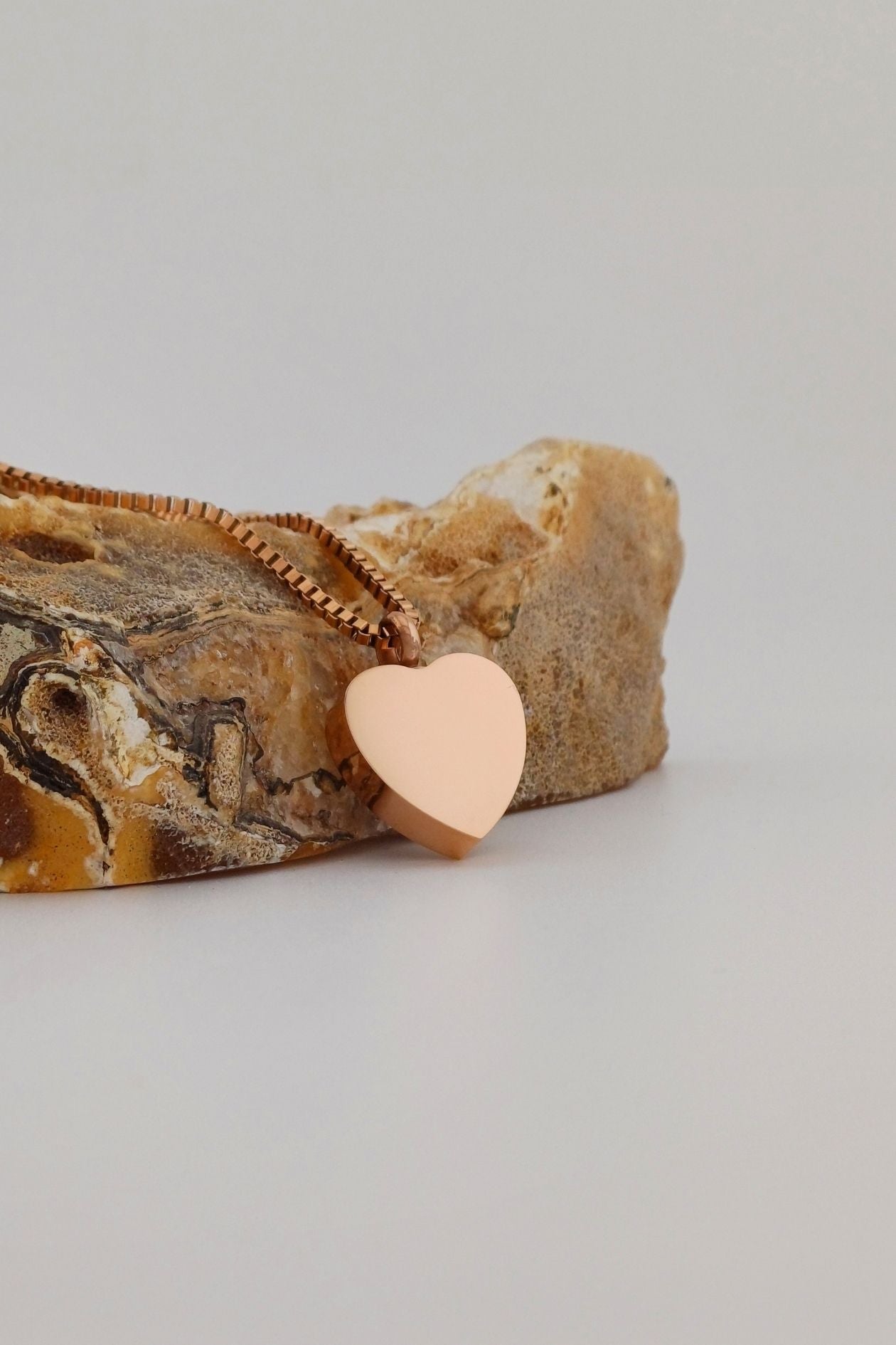 ashanger hart rosegoudkleurig