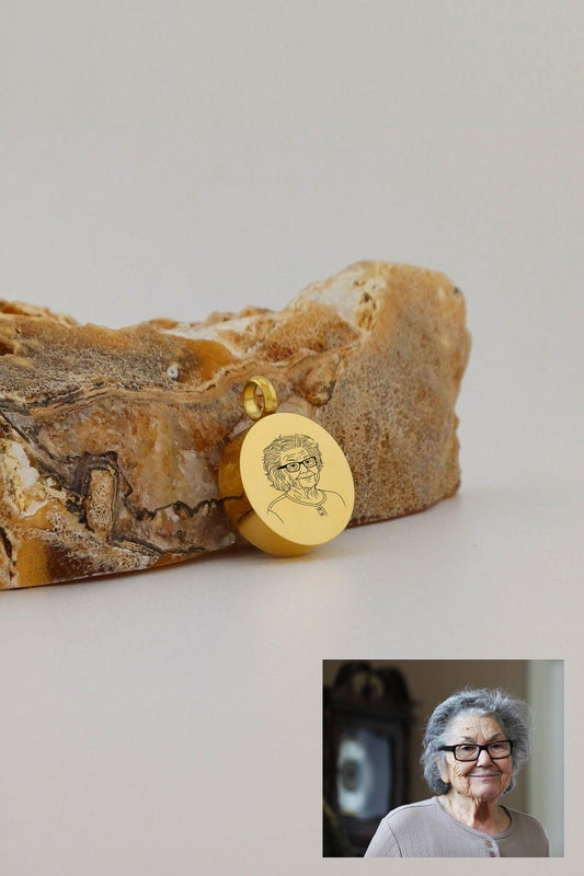 lijntekening ashanger rond goudkleurig oma