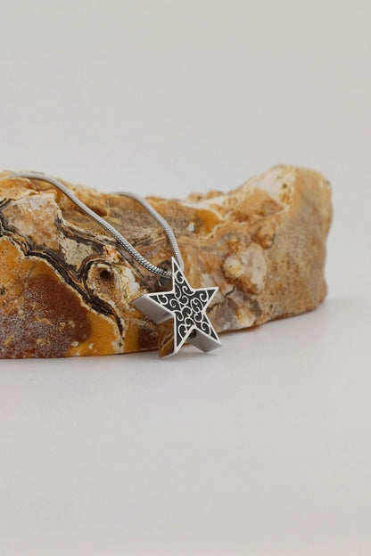 ornated star ashanger rvs